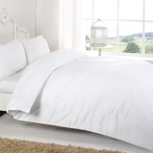 hotel quality duvet pillow quilt cover White